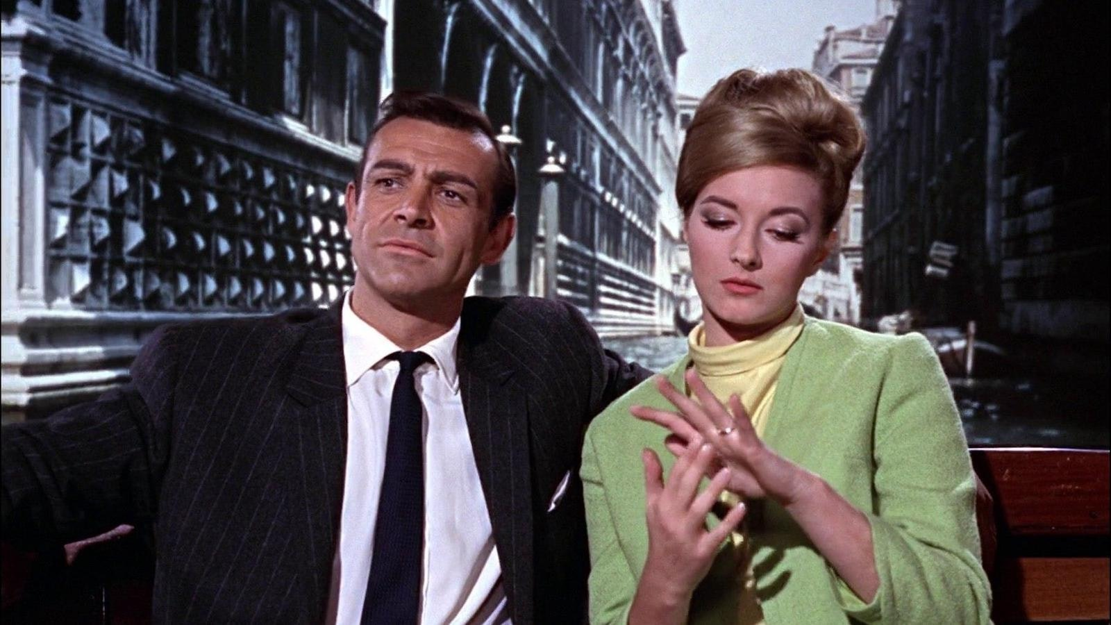 "Servicios no ofrecen ninguno"